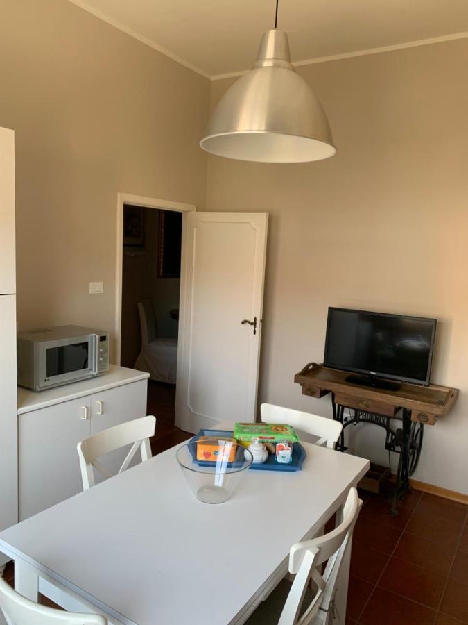 Golden Ravenna- Large Appartment In Center エクステリア 写真